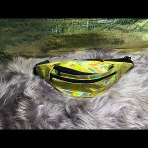 Gold Fanny Pack 😍